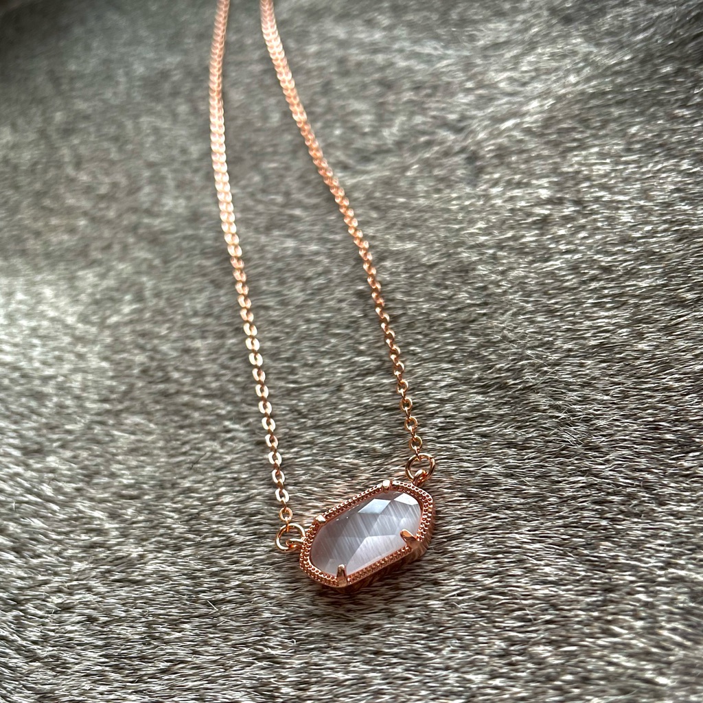 Elegant Rose Gold Necklace With Clouded Clear Stone 36$